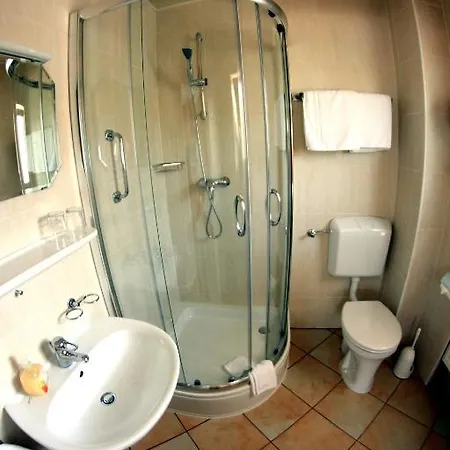 Hotel Schmid 3*
